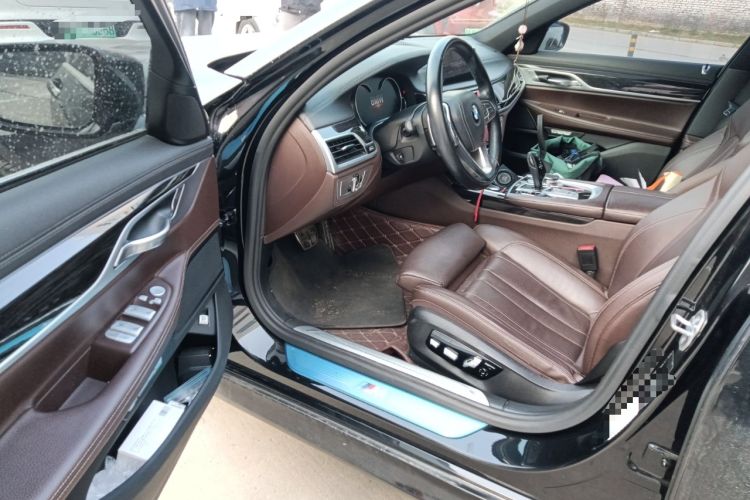 Used BMW 7 Series 2018 730Li Leading Model M Sport Package