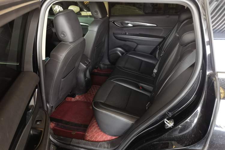 Used Buick Envision 2022 Encore Plus 652T Five-Seat Luxury Model