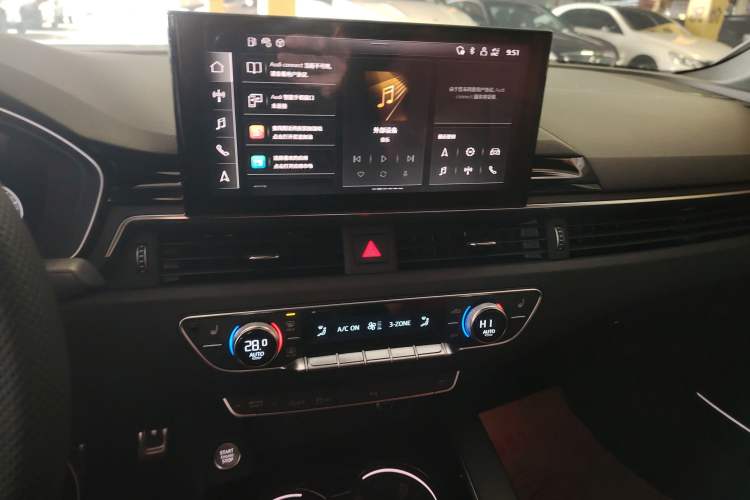 Used Audi A4L 2024 40 TFSI Luxury Dynamic Edition (Starry Night Version)