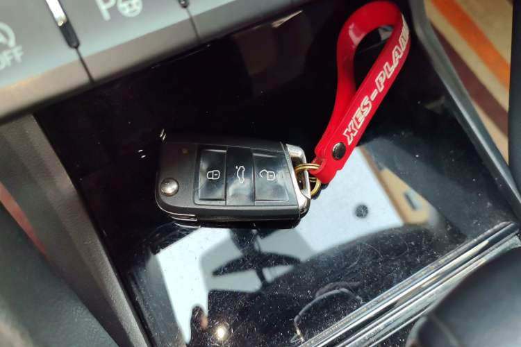 Used Skoda Kodiaq 2020 TSI330 5-Seat Two-Wheel Drive Deluxe Enjoyment Edition Vehicle Key