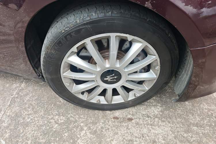 Used Maserati Ghibli 2014 3.0T Standard Edition Right Front Wheel Hub