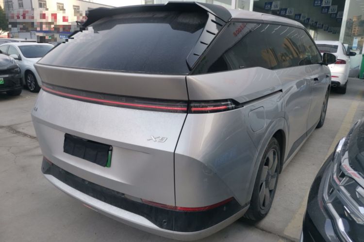 Used XPeng X9 2024 702 Ultra-Long Range Max