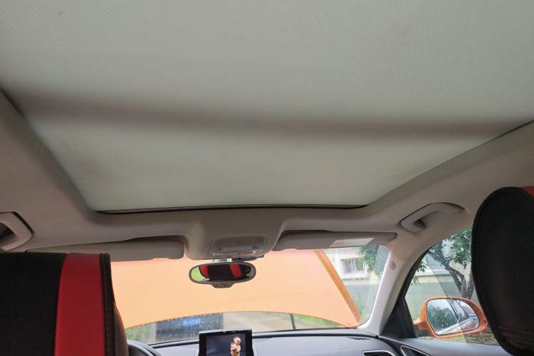 Used Audi Q3 2015 30 TFSI Ambition Edition Headliner