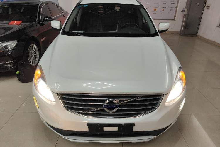 Used Volvo XC60 2017 T5 Smart Upgrade Edition