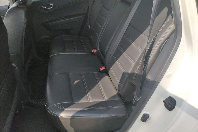 Used Renault Koleos 2014 2.0L Two-Wheel Drive Comfort Edition
