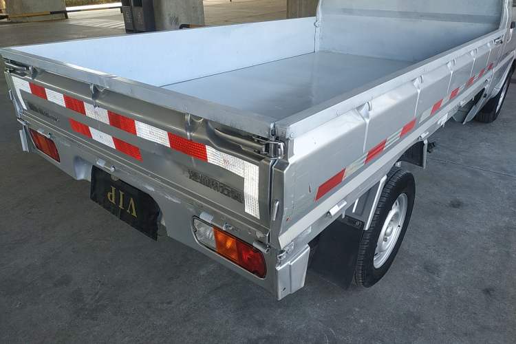 Used Wuling Rongguang Small Truck 2019 1.5L Base Single-Row Emission Standard VI L3C
