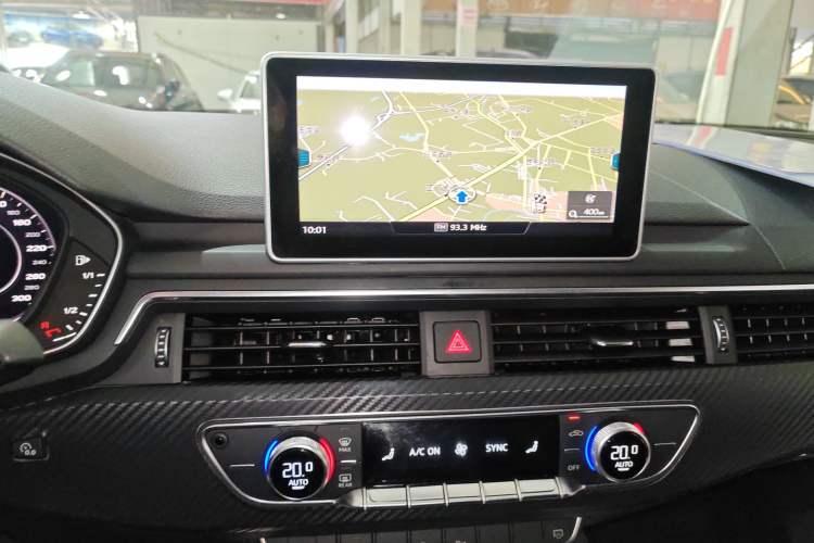 Used Audi A4L 2019 40 TFSI Fashion Edition China VI Emission Standard
