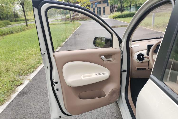 Used Wuling Hongguang MINIEV 2025 Four-Door Version Advanced Edition