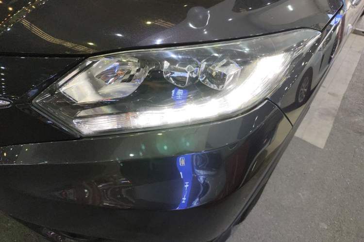 Used Honda Vezel 2018 1.5L CVT 2WD Technology Elite Model