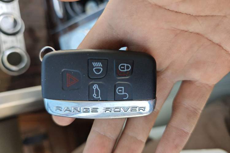 Used Land Rover Range Rover 2014 3.0 SC V6 Vogue