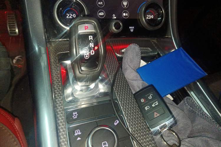 Used Land Rover Range Rover Sport 2019 3.0 L6 HSE DYNAMIC