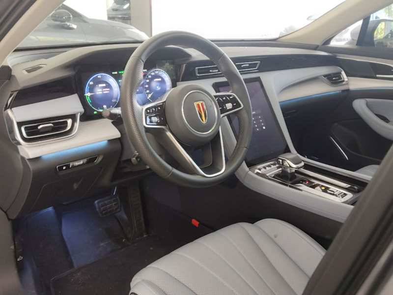 Used Hongqi H5 PHEV 2025 170 Super Hybrid Version — 9