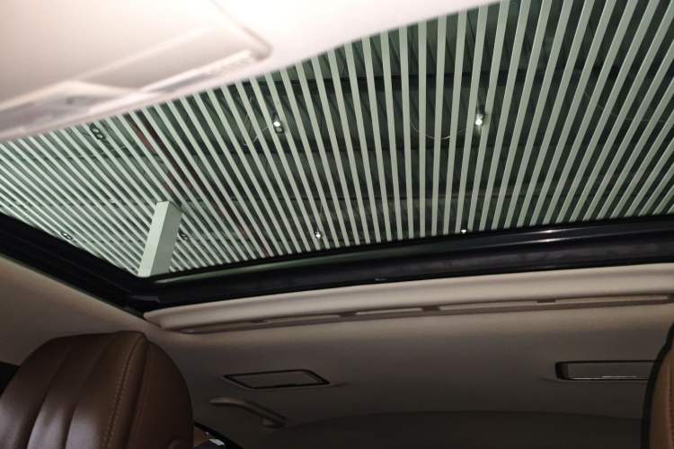 Used Mercedes-Benz E-Class 2017 E 200 L Sport 4MATIC
