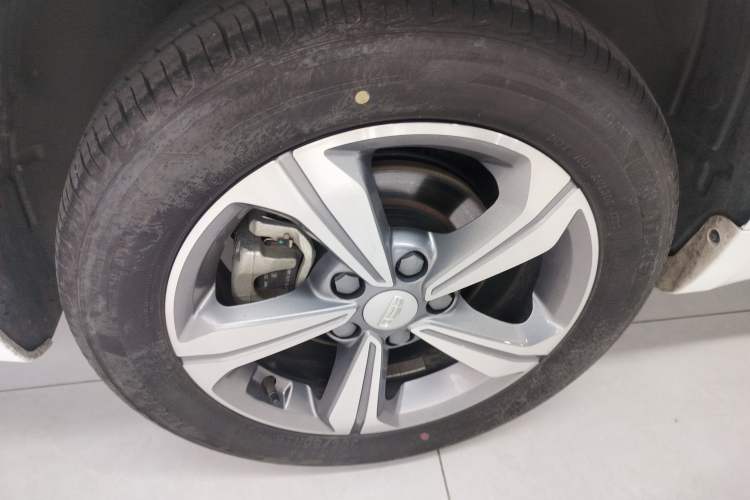 Used Geely Auto Emgrand L HiP 2024 Longteng Edition 1.5TD-DHT Pro 100KM Superior Model Exterior 5