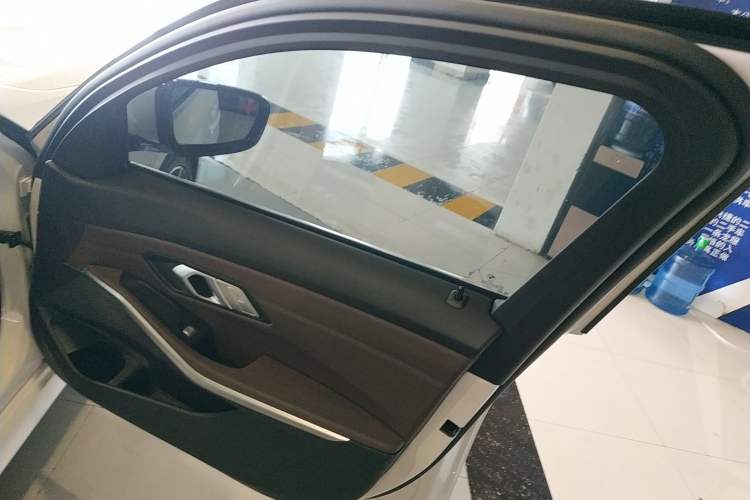 Used BMW 3 Series 2022 Restyled 320Li M Sport Package