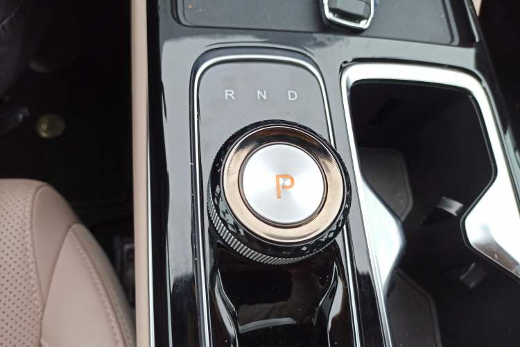 Used JAC QX PHEV 2023 120km Enjoyment Edition
