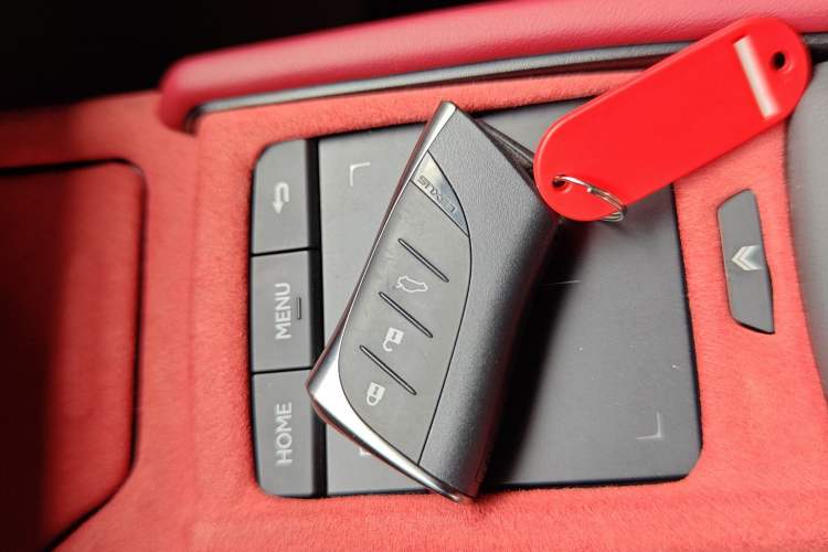 Used Lexus ES 2020 260 F SPORT
