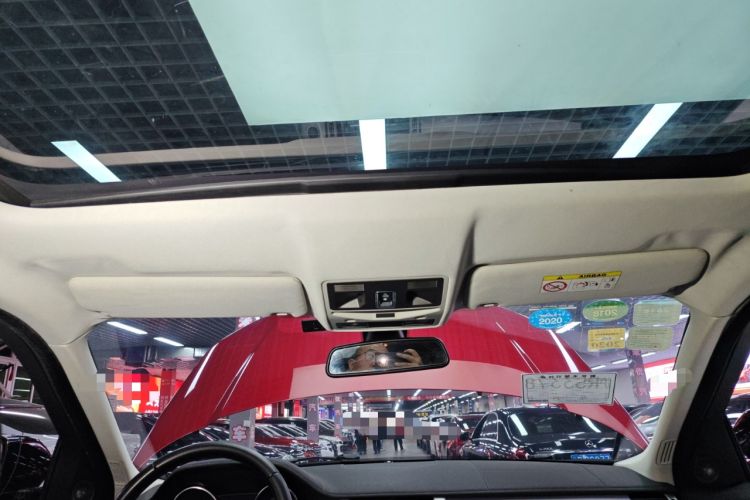 Used Land Rover Range Evoque 2013 2.2T 5-Door Diesel Edition Headliner