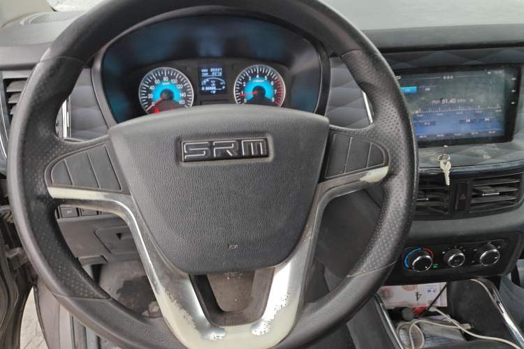 Used Jinbei Gold Hiace 2021 1.5L Passenger Vehicle Engineering Lion 7 Seats