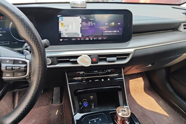 Used Kia K5 2021 380T GT-Line Refreshed Edition Audio And AC Panel