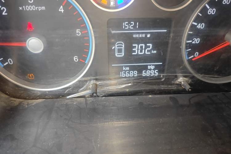 Used Foton Toano 2021 2.0T Manual Tongtu Short Wheelbase Mid-Height 5/6-Seater 4F20TC3 Odometer Close Up