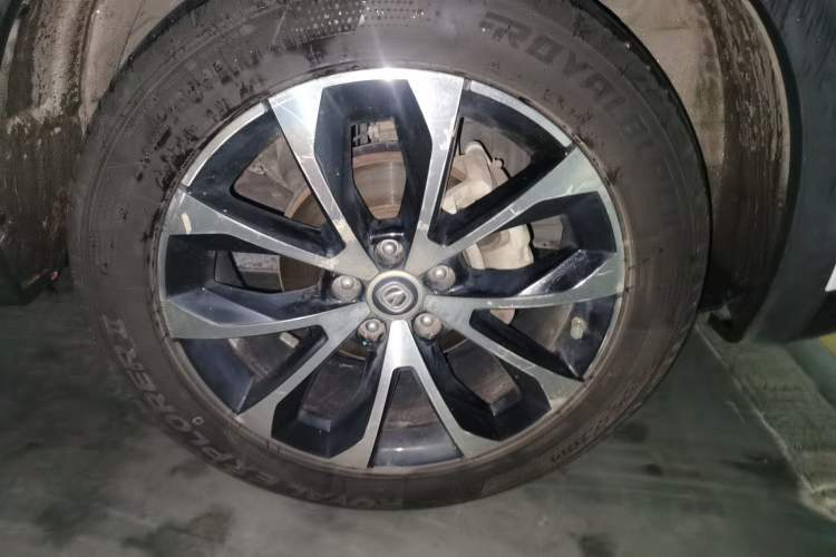 Used CHANGAN CS85 COUPE 2019 1.5T DCT Dynamic Version China VI Standard Right Front Wheel Hub