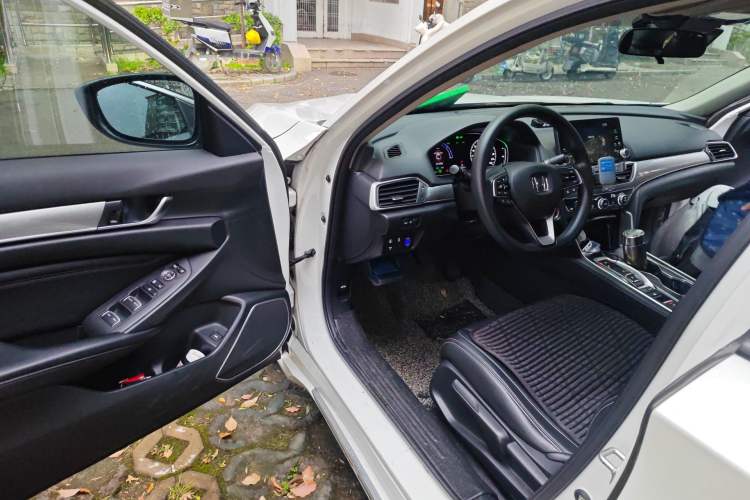 Used Honda Accord 2018 Rui·Hybrid 2.0L Rui Ku Edition China VI Driver Seat