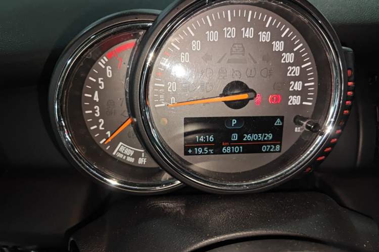 Used MINI 2014 1.2T ONE+
