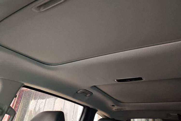 Used Hyundai Custo 2024 270TGDi LUX Prestige Edition Headliner