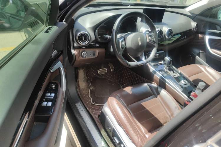 Used Wey VV7 2017 2.0T Flagship Model
