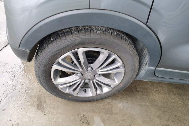 Used Leapmotor T03 2021 400 Comfort Edition Right Rear Wheel Hub