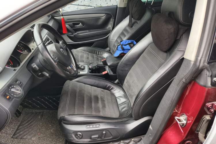 Used Volkswagen FAW-Volkswagen CC 2011 1.8TSI Luxury Model
