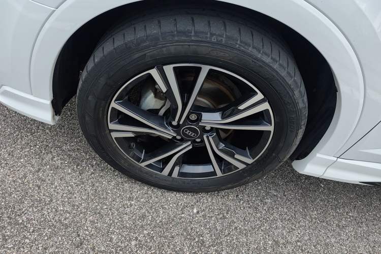 Used Audi Q3 Sportback 2023 Updated 40 TFSI Fashion Version