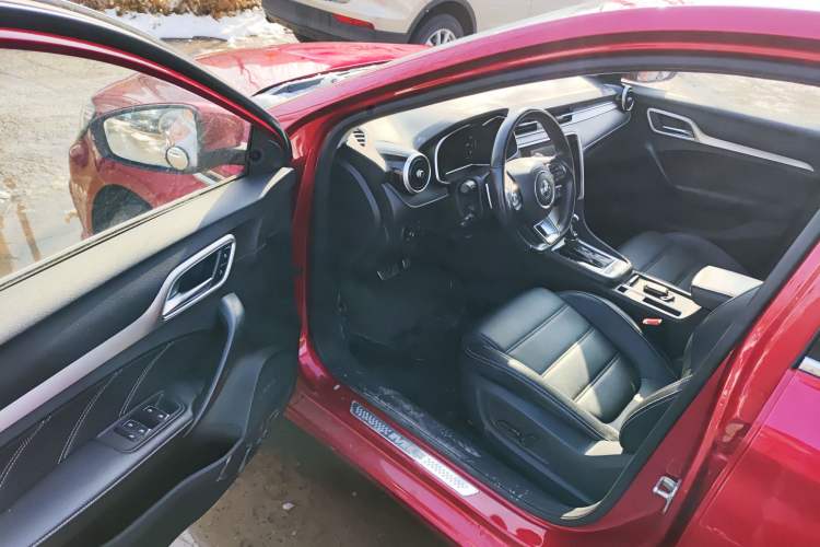 Used MG 6 2017 20T Automatic Luxury Smart Connect Version China V Standard