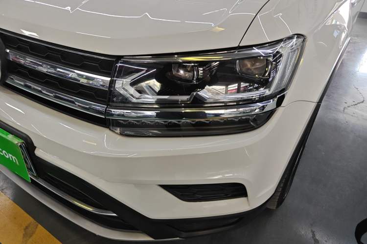 Used Volkswagen Tharu 2019 330TSI Four-Wheel Drive Luxury Edition China VI Standard
