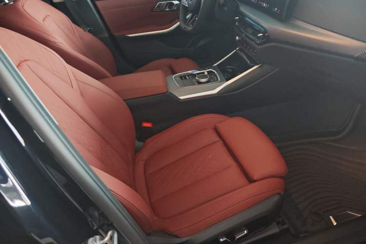 Used BMW i3 2026 Model, eDrive 35 L Right Front Seat