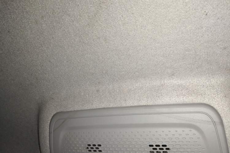 Used SAIC MAXUS EV30 2019 City Logistics Vehicle Fast Delivery Version Long Wheelbase Mengguli 35 kWh