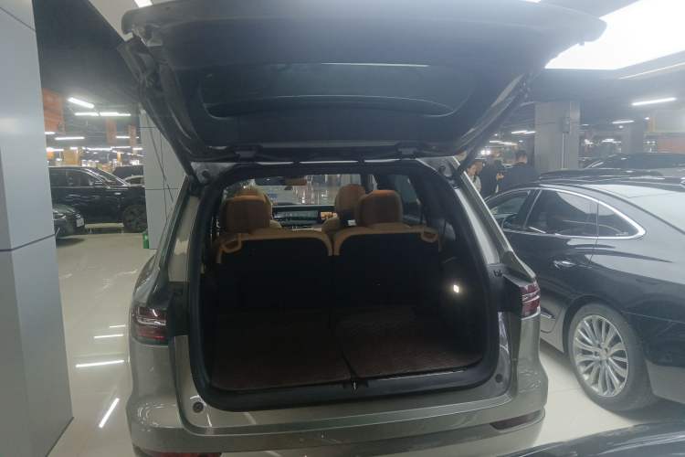 Used Li Auto ONE 2021 Extended-Range 6-Seater Version