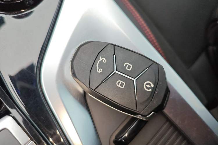 Used Lynk & Co 01 2019 2.0T Four-Wheel Drive Genie Pro Version China V Emission Standard
