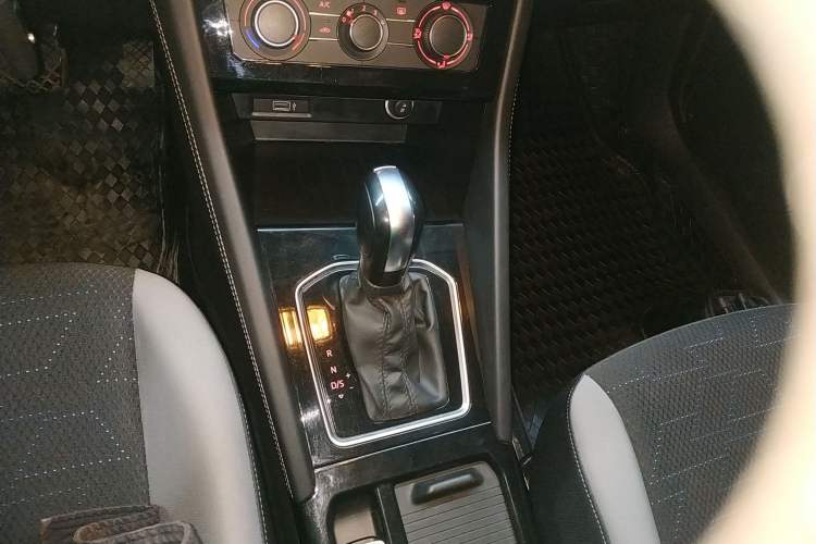 Used Jetta VS5 2022 280TSI Automatic Trend Edition