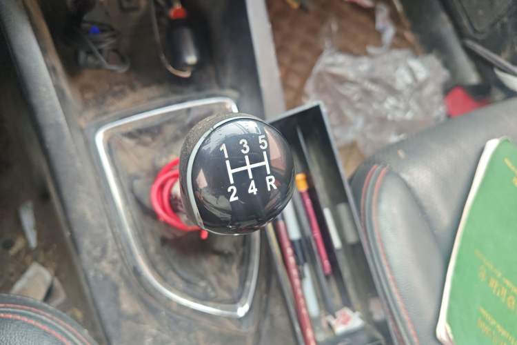 Used CHANGAN KAICHENG Oushang A600 2016 1.5L Manual Elite 7-Seater
