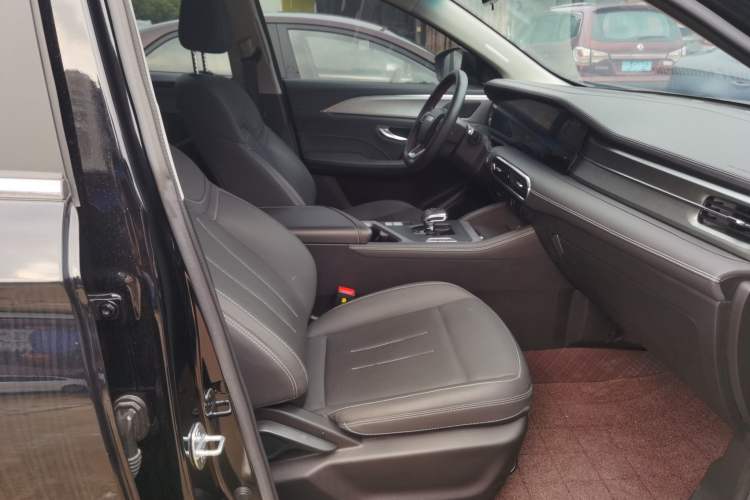 Used JETOUR X90 PLUS 2023 Facelift 1.6TD DCT Villa 7-Seater
