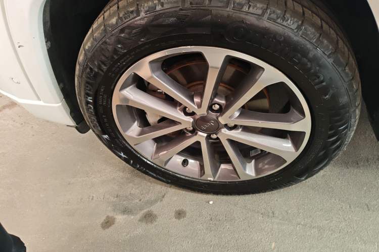 Used Jeep Grand Commander 2018 2.0T Four-Wheel Drive Smart Enjoyment Version China VI