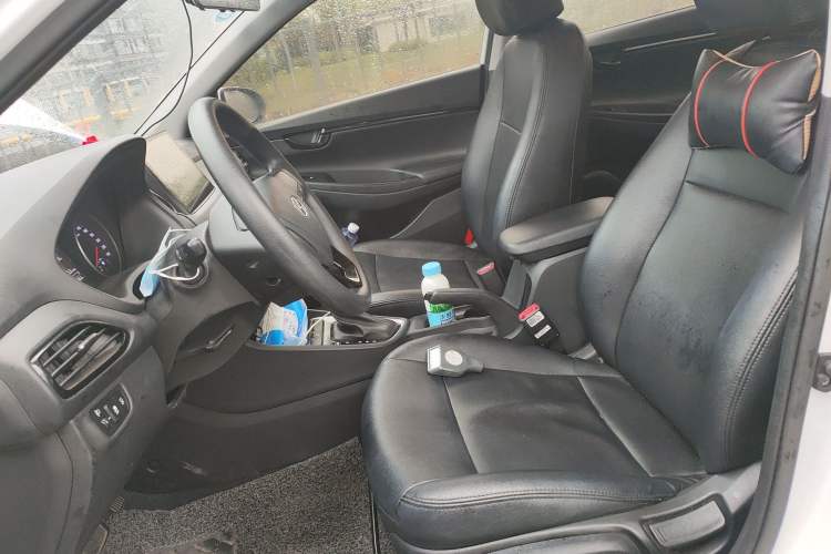 Used Hyundai Celesta 2018 1.6L Automatic GL Enjoyment Version China V Standard