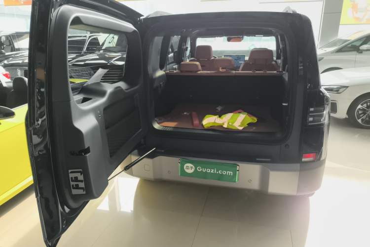 Used Formula Leopard Tai 7 2025 Model 200 km Two-Wheel Drive Max Edition
