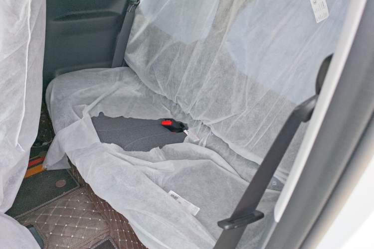 Used Geely Galaxy Panda 2024 Panda Mini 200km Endurance Bear Left Rear Seat