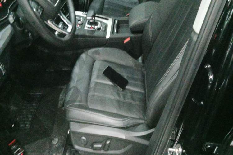 Used Audi Q5L 2020 40 TFSI Prestige Fashion Edition Left Front Seat