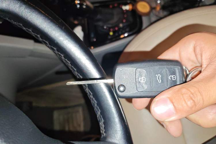 Used Volkswagen Bora 2014 1.6L Automatic Fashion Model
