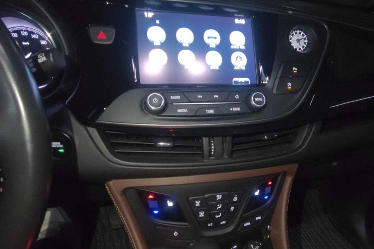 Used Buick Envision 2019 28T Four-Wheel Drive Elite Version China VI Standard
