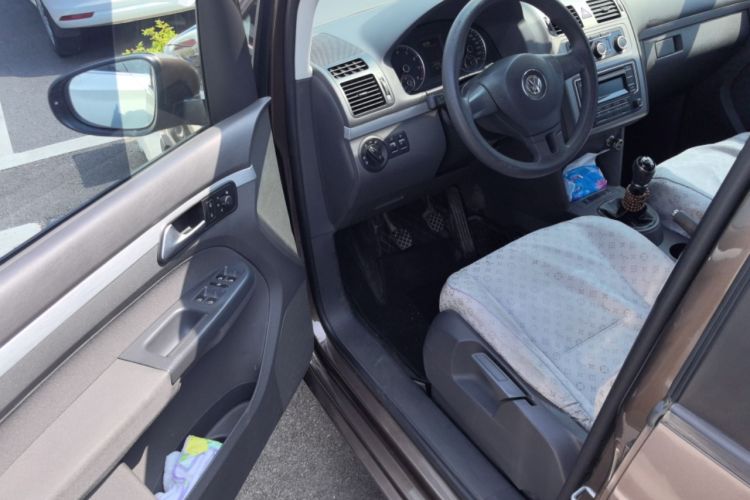 Used Volkswagen Touran 2013 1.4T Manual Fashion Edition 5 Seats Driver Seat